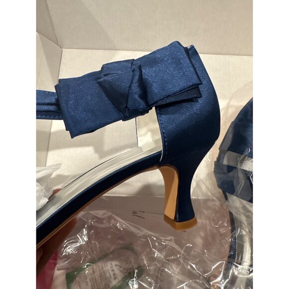 Emily Bridal Elegant Navy Blue Satin Kitten Heel Sandals With Bow Accent New - Picture 5 of 5